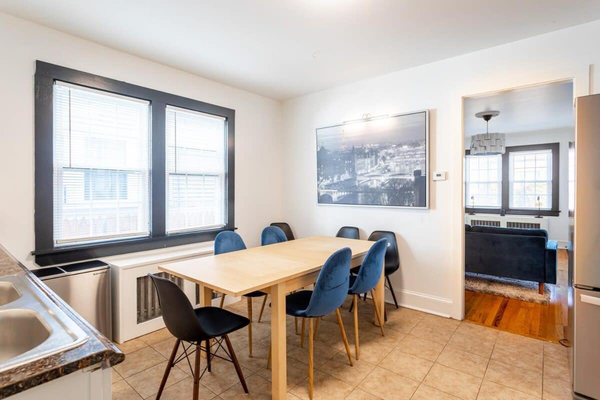 The Blue Sapphire 2Br 2 King Beds & Ample Backyard Apartment Bridgeport Exterior photo